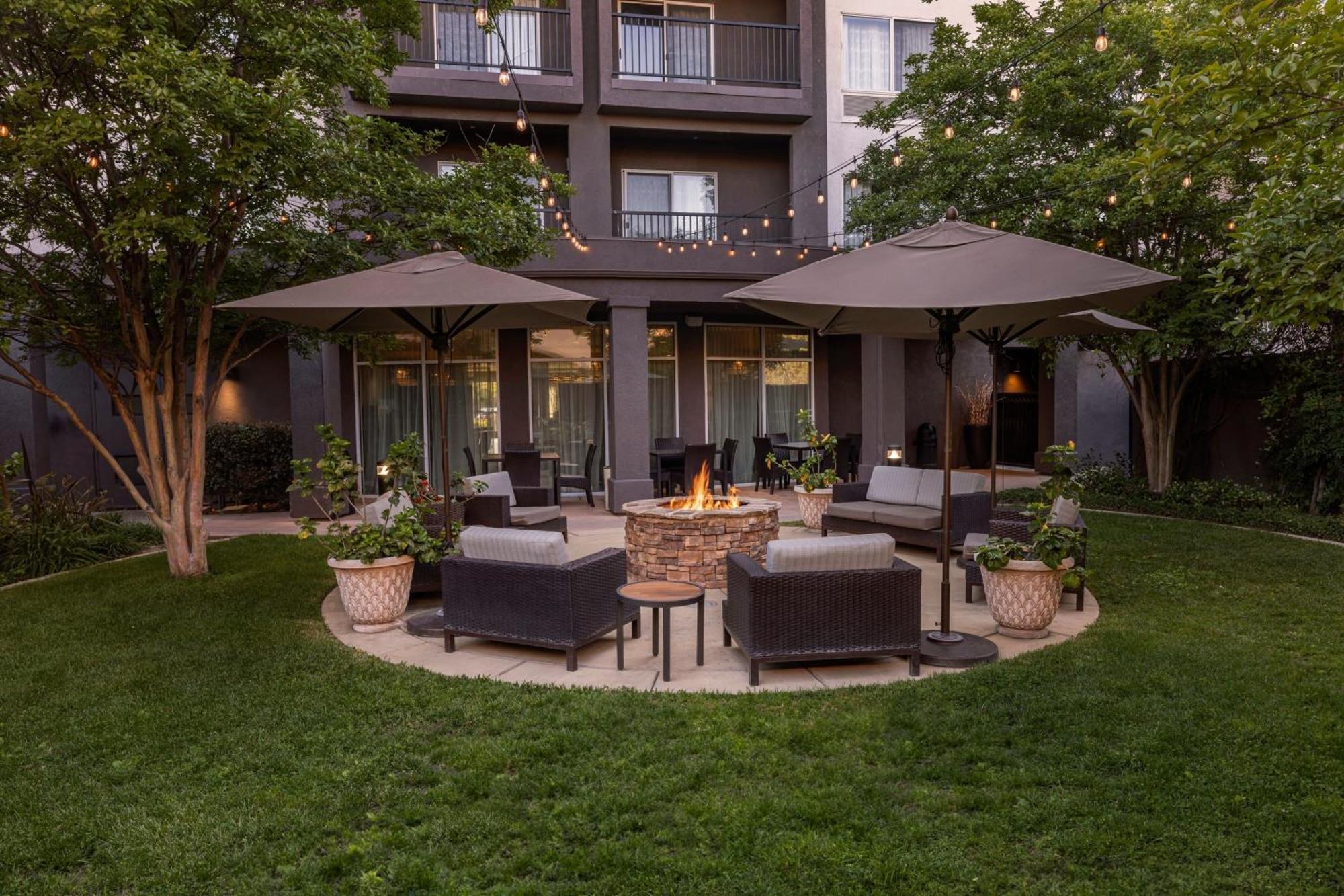 Courtyard Ventura Simi Valley Exterior foto